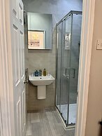 Bentley Lodge Guest House