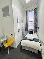 Marine Parade Hotel