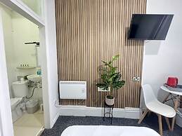 Marine Parade Hotel