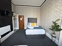 Marine Parade Hotel