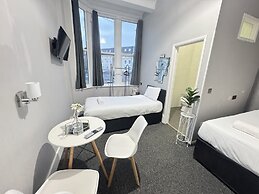 Marine Parade Hotel