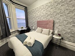 Marine Parade Hotel