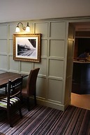 Lamb Hotel by Greene King Inns