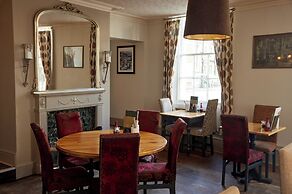 Lamb Hotel by Greene King Inns