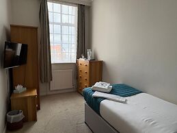 The Cumberland Hotel