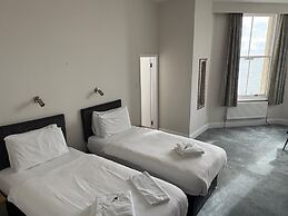 The Cumberland Hotel