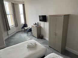 The Cumberland Hotel