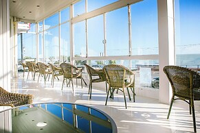 The Cumberland Hotel