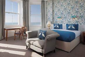 The Cumberland Hotel