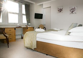 The Cumberland Hotel