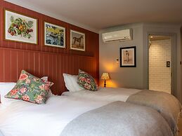 The Dukes Head Hotel