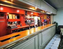 Castle Hotel