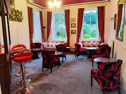 Wentworth House Hotel