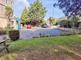 Wentworth House Hotel