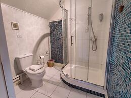 Wentworth House Hotel