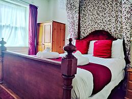 Wentworth House Hotel