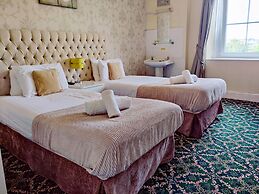 Wentworth House Hotel