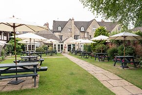 Corinium Hotel & Restaurant