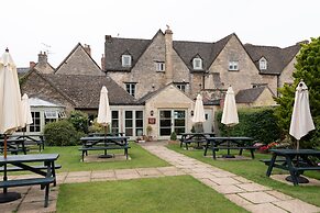 Corinium Hotel & Restaurant