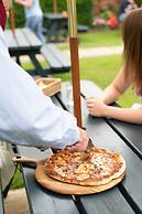 Corinium Hotel & Restaurant