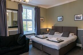 Shurland Hotel