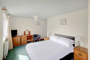 OYO Kirkconnel Hall Hotel