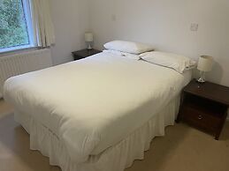 OYO Kirkconnel Hall Hotel