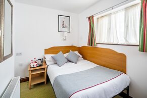 Abbey Hotel Shepherd’s Bush
