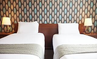 Cock Hotel Stony Stratford by Greene King Inns