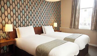 Cock Hotel Stony Stratford by Greene King Inns