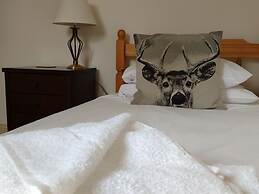 Bell House Hotel & Restaurant