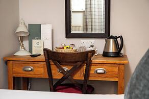 The Cedars Inn by Greene King Inns