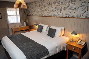 The Cedars Inn by Greene King Inns