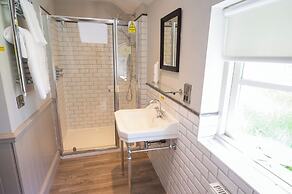 The Cedars Inn by Greene King Inns