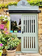 The Old Pheasant Hotel