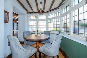 The Old Pheasant Hotel