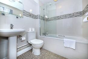 The Old Pheasant Hotel