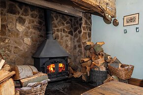 The Old Pheasant Hotel