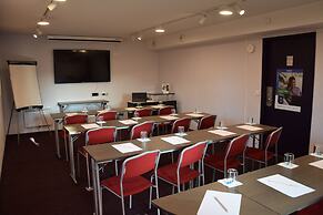 Brit Hotel Caen Herouville