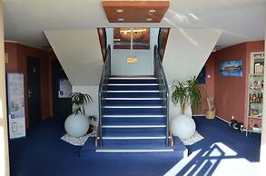 Brit Hotel Caen Herouville