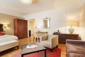 Hotel Rotonde