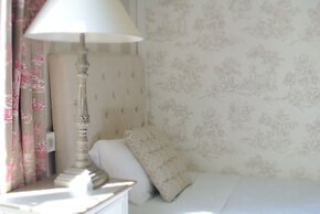 Citotel Logis Louise de Savoie