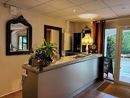 Appart'Hotel Castel Emeraude