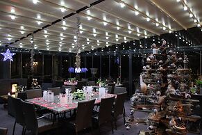 Hôtel Restaurant Les Pins