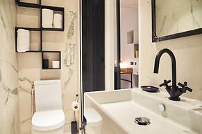 Madrigal hotel