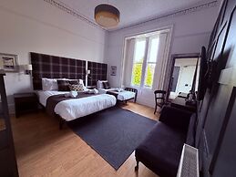 Edinburgh 37
