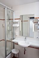 HOTEL ARVERNA VICHY - ClT'HOTEL