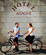Brit Hotel Acacias