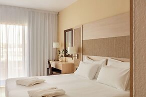 Augusta Club & Spa - Adults Only