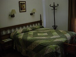 Hostal Colón